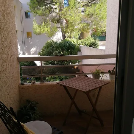 Dans Résidence Avec Piscine Et Tennis Appartamento Hyères