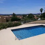 Climatise Dans Avec Piscine Et Tennis Apartment Hyères
